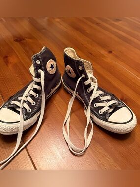 Converse Chuck Taylor All Star High Top Sneakers - Black